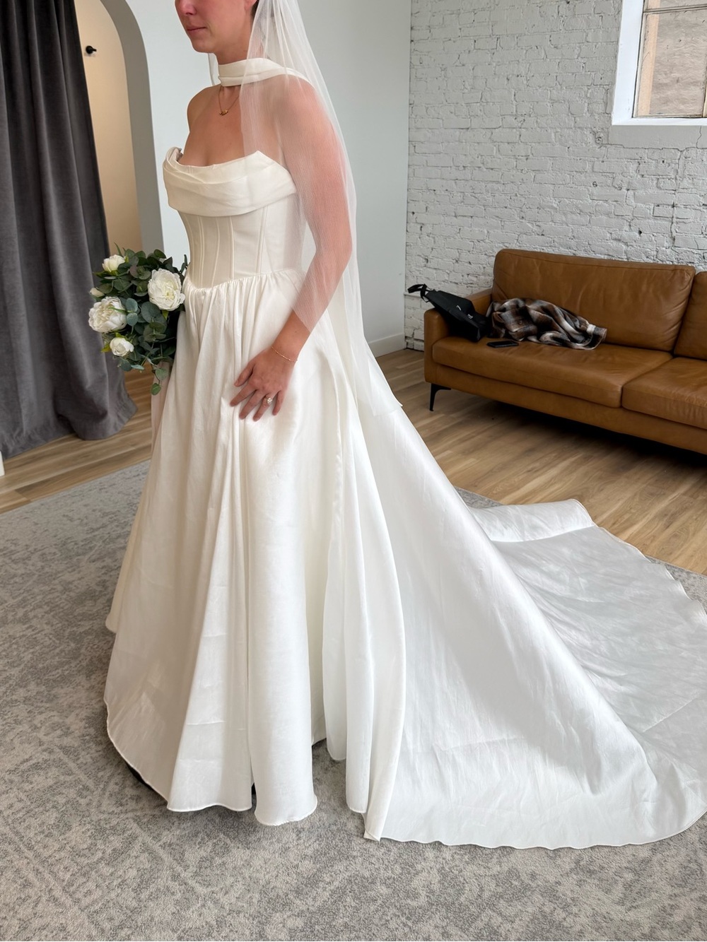 NEVER WORN • NEW WITH TAGS • TRUVELLE DAHLIA • SIZE 12